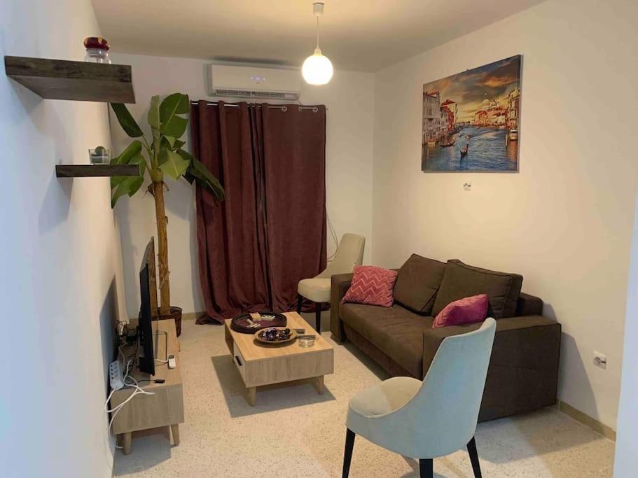 Appartement 5 Lits Climatise Salon 2Chambres Cuisine Equipee Sdb Staoueli Zewnętrze zdjęcie